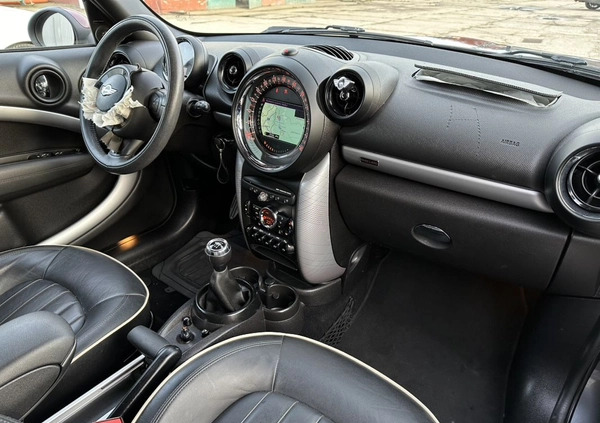 MINI Countryman cena 33700 przebieg: 148000, rok produkcji 2015 z Nysa małe 781